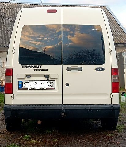 Білий Форд Коннект, об'ємом двигуна 1.8 л та пробігом 313 тис. км за 4500 $, фото 2 на Automoto.ua