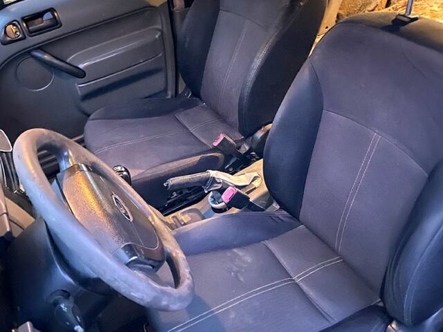 Білий Форд Коннект, об'ємом двигуна 1.8 л та пробігом 350 тис. км за 3200 $, фото 9 на Automoto.ua