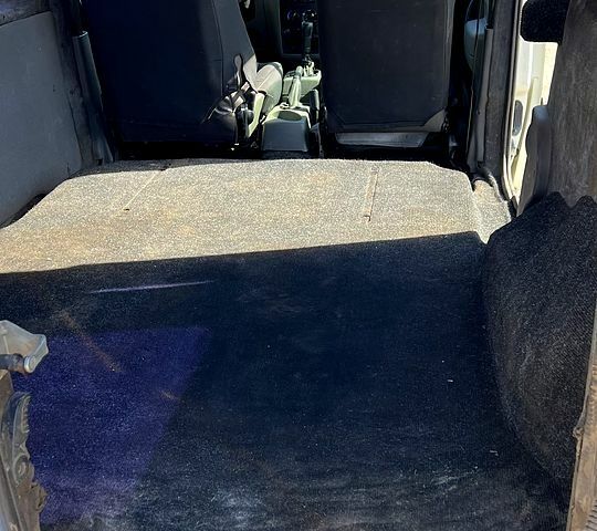 Білий Форд Коннект, об'ємом двигуна 1.8 л та пробігом 0 тис. км за 1600 $, фото 9 на Automoto.ua