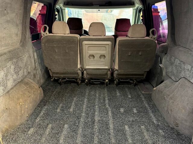 Белый Форд Коннект, объемом двигателя 1.8 л и пробегом 300 тыс. км за 5000 $, фото 5 на Automoto.ua