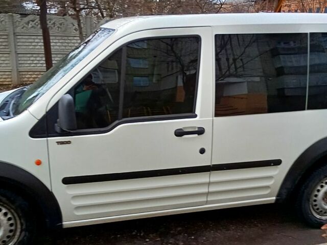 Белый Форд Коннект, объемом двигателя 1.8 л и пробегом 0 тыс. км за 5300 $, фото 1 на Automoto.ua
