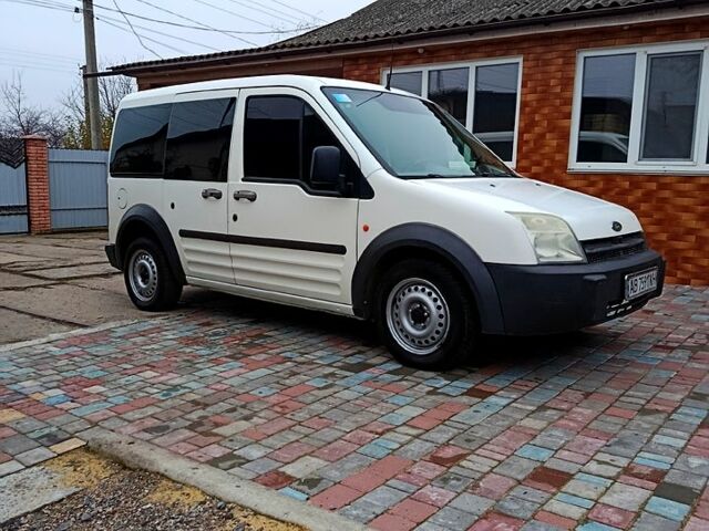 Білий Форд Коннект, об'ємом двигуна 1.8 л та пробігом 210 тис. км за 3800 $, фото 2 на Automoto.ua