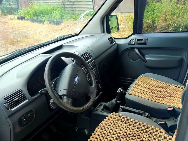 Білий Форд Коннект, об'ємом двигуна 1.8 л та пробігом 312 тис. км за 3500 $, фото 5 на Automoto.ua