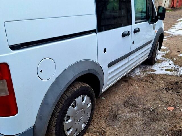 Белый Форд Коннект, объемом двигателя 1.8 л и пробегом 34700 тыс. км за 3500 $, фото 10 на Automoto.ua