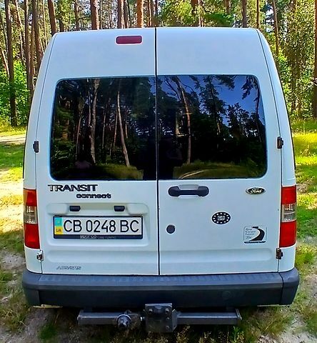 Белый Форд Коннект, объемом двигателя 1.8 л и пробегом 290 тыс. км за 5000 $, фото 3 на Automoto.ua