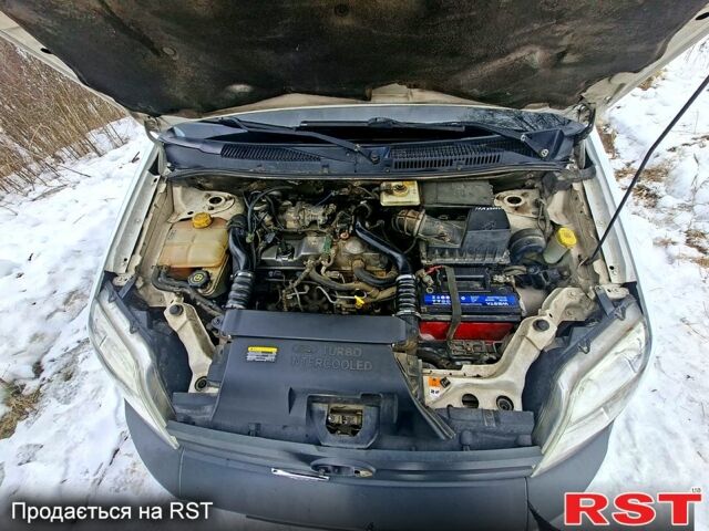 Белый Форд Коннект, объемом двигателя 1.8 л и пробегом 23000 тыс. км за 5500 $, фото 13 на Automoto.ua