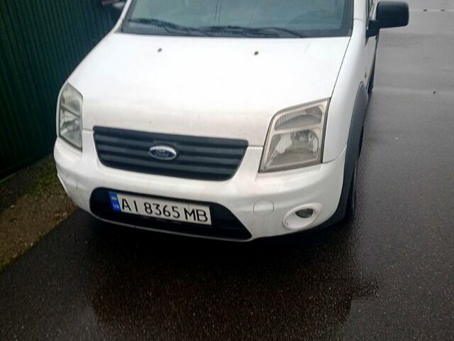 Белый Форд Коннект, объемом двигателя 1.8 л и пробегом 266 тыс. км за 6000 $, фото 1 на Automoto.ua