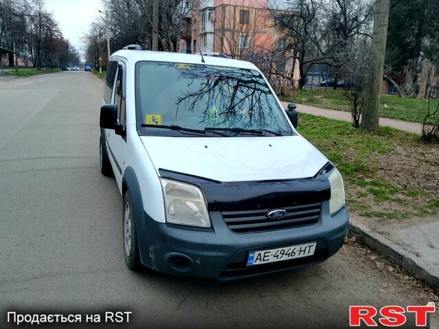 Белый Форд Коннект, объемом двигателя 1.8 л и пробегом 254 тыс. км за 6000 $, фото 10 на Automoto.ua