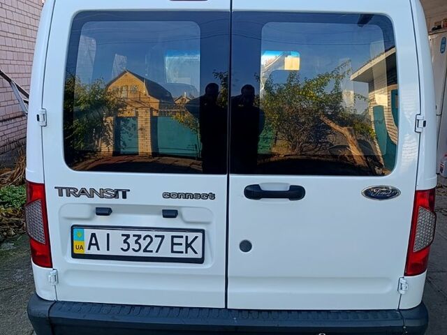 Белый Форд Коннект, объемом двигателя 1.8 л и пробегом 213 тыс. км за 5700 $, фото 6 на Automoto.ua