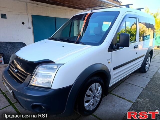 Белый Форд Коннект, объемом двигателя 1.8 л и пробегом 213 тыс. км за 5700 $, фото 4 на Automoto.ua