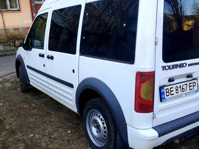 Білий Форд Коннект, об'ємом двигуна 1.8 л та пробігом 280 тис. км за 5500 $, фото 1 на Automoto.ua