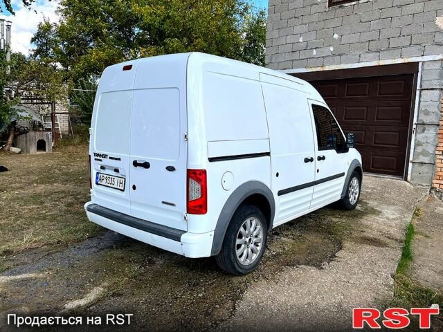 Белый Форд Коннект, объемом двигателя 1.8 л и пробегом 314 тыс. км за 5000 $, фото 2 на Automoto.ua