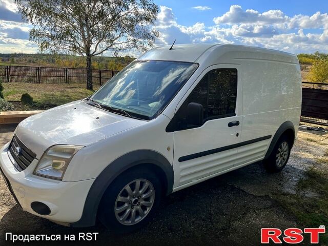 Белый Форд Коннект, объемом двигателя 1.8 л и пробегом 314 тыс. км за 5000 $, фото 1 на Automoto.ua