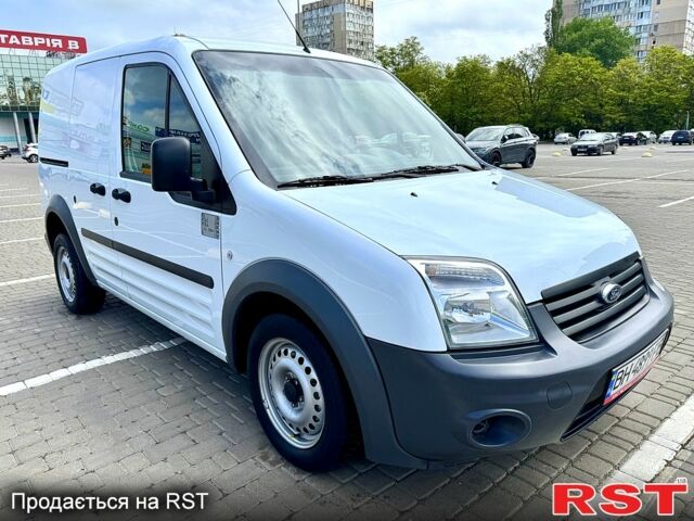 Белый Форд Коннект, объемом двигателя 1.8 л и пробегом 120 тыс. км за 6200 $, фото 4 на Automoto.ua