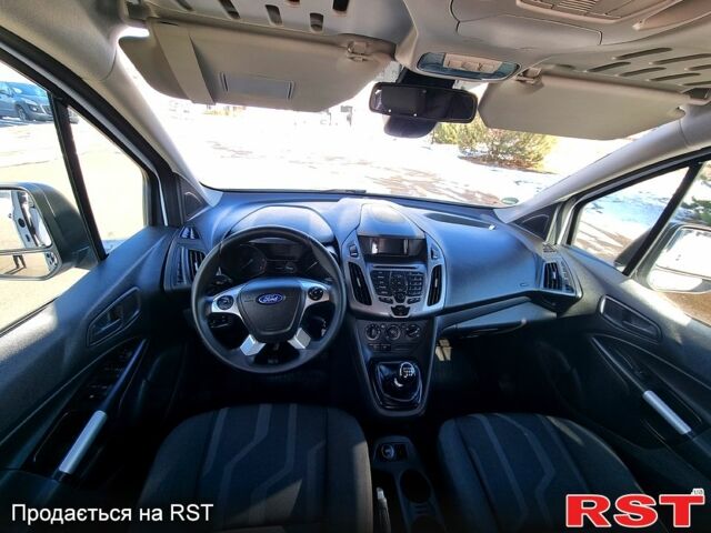 Белый Форд Коннект, объемом двигателя 16 л и пробегом 190 тыс. км за 12500 $, фото 4 на Automoto.ua