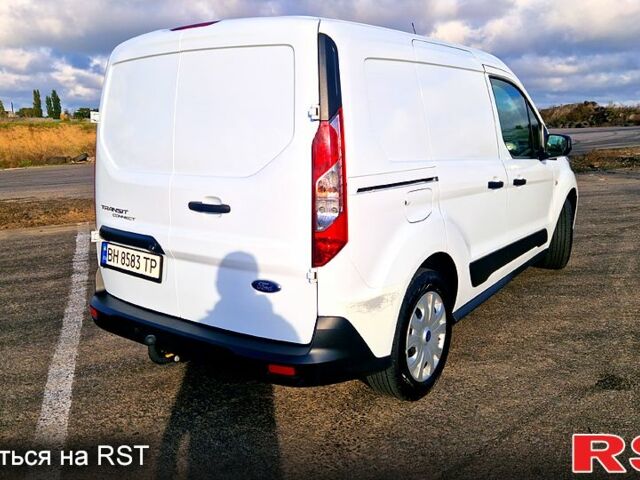 Белый Форд Коннект, объемом двигателя 1.5 л и пробегом 156 тыс. км за 12500 $, фото 1 на Automoto.ua