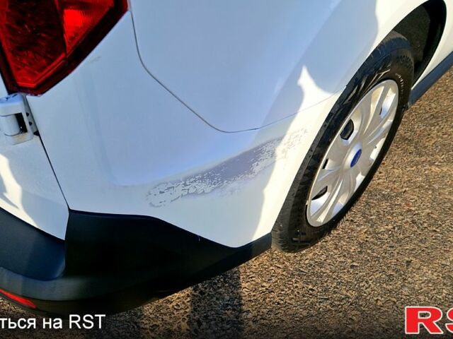 Белый Форд Коннект, объемом двигателя 1.5 л и пробегом 156 тыс. км за 12500 $, фото 10 на Automoto.ua