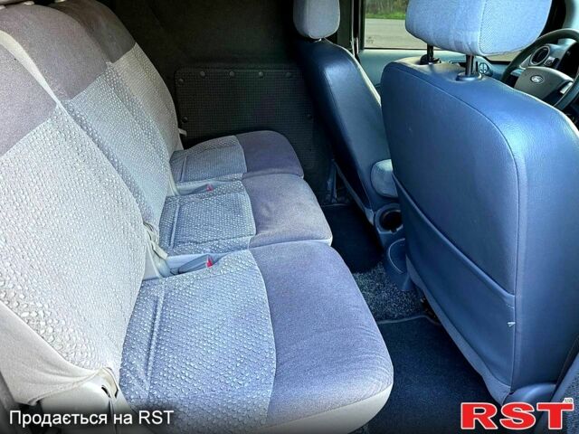 Черный Форд Коннект, объемом двигателя 1.8 л и пробегом 190 тыс. км за 7000 $, фото 10 на Automoto.ua