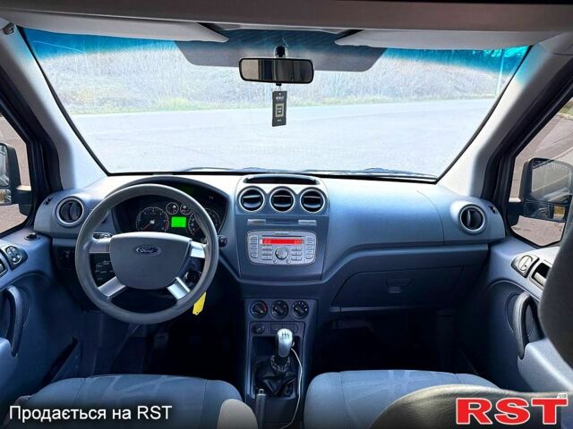 Черный Форд Коннект, объемом двигателя 1.8 л и пробегом 190 тыс. км за 7000 $, фото 5 на Automoto.ua