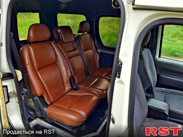 Форд Коннект, объемом двигателя 1.8 л и пробегом 400 тыс. км за 3850 $, фото 5 на Automoto.ua