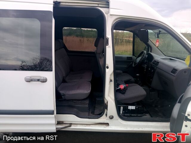 Форд Коннект, объемом двигателя 1.8 л и пробегом 350 тыс. км за 3950 $, фото 4 на Automoto.ua