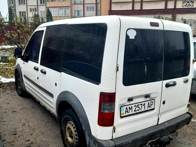 Форд Коннект, объемом двигателя 1.8 л и пробегом 280 тыс. км за 3000 $, фото 3 на Automoto.ua