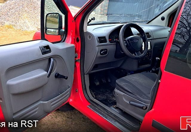 Форд Коннект, объемом двигателя 18 л и пробегом 475 тыс. км за 4000 $, фото 4 на Automoto.ua