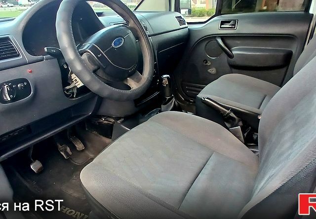 Форд Коннект, объемом двигателя 1.8 л и пробегом 0 тыс. км за 4200 $, фото 8 на Automoto.ua