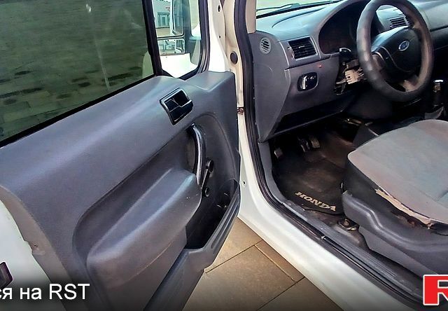 Форд Коннект, объемом двигателя 1.8 л и пробегом 0 тыс. км за 4200 $, фото 13 на Automoto.ua