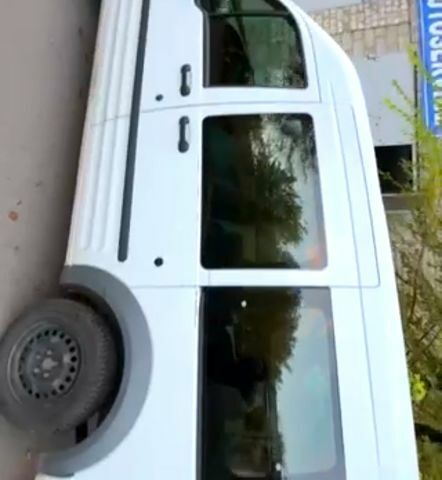 Форд Коннект, объемом двигателя 1.8 л и пробегом 250 тыс. км за 6500 $, фото 2 на Automoto.ua