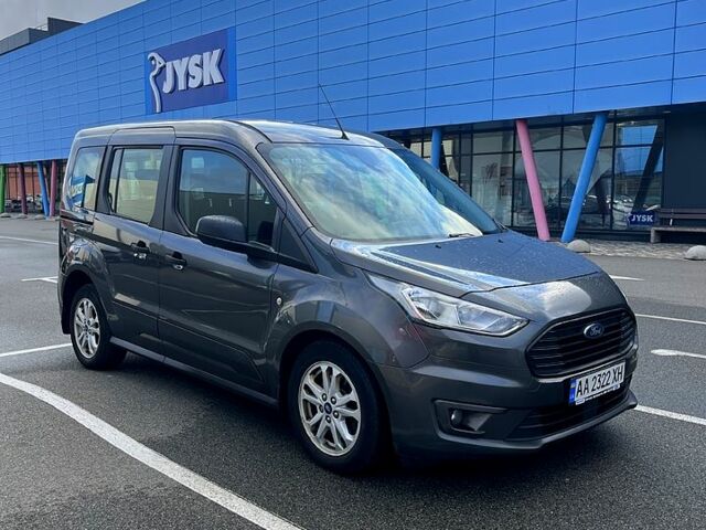 Форд Коннект, объемом двигателя 1.5 л и пробегом 288 тыс. км за 14500 $, фото 3 на Automoto.ua