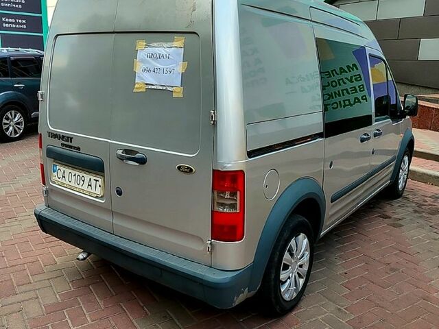 Серый Форд Коннект, объемом двигателя 1.8 л и пробегом 381 тыс. км за 3200 $, фото 2 на Automoto.ua