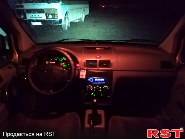 Серый Форд Коннект, объемом двигателя 1.8 л и пробегом 370 тыс. км за 4250 $, фото 9 на Automoto.ua