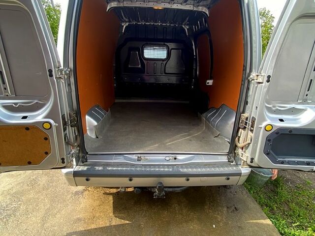 Серый Форд Коннект, объемом двигателя 1.8 л и пробегом 176 тыс. км за 6000 $, фото 11 на Automoto.ua