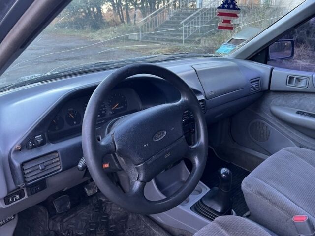 Зеленый Форд Консул, объемом двигателя 1.9 л и пробегом 2 тыс. км за 641 $, фото 6 на Automoto.ua