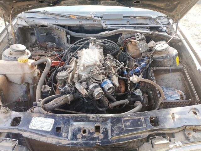 Черный Форд Контур, объемом двигателя 2.8 л и пробегом 100 тыс. км за 475 $, фото 3 на Automoto.ua