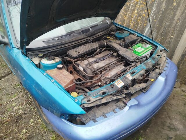 Синий Форд Контур, объемом двигателя 2 л и пробегом 296 тыс. км за 700 $, фото 9 на Automoto.ua