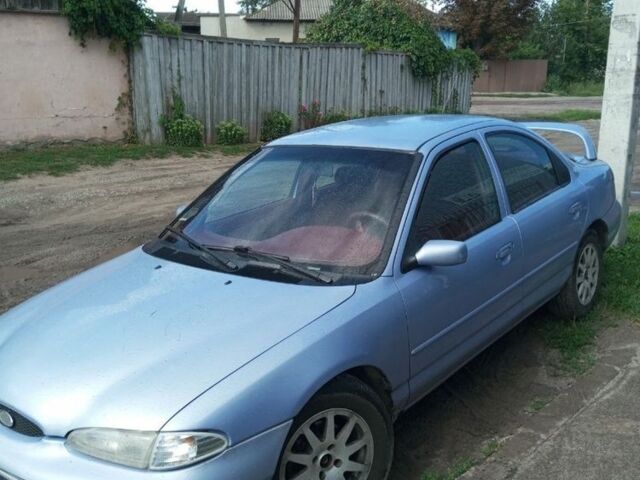 Синий Форд Контур, объемом двигателя 2 л и пробегом 90 тыс. км за 600 $, фото 3 на Automoto.ua