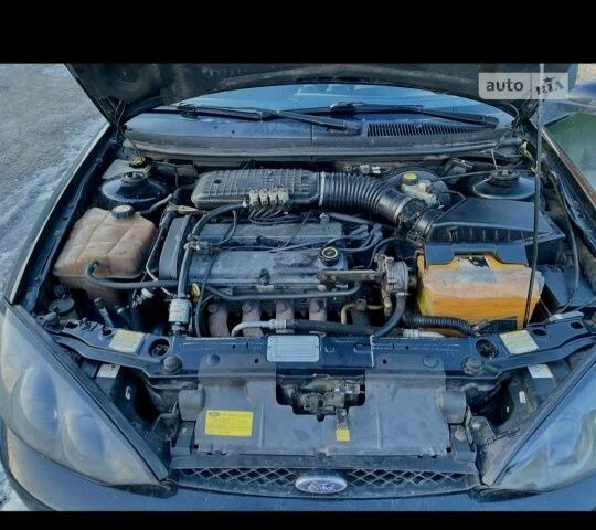 Черный Форд Кугар, объемом двигателя 2 л и пробегом 410 тыс. км за 2200 $, фото 5 на Automoto.ua