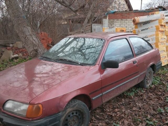 Красный Форд Кугар, объемом двигателя 1.6 л и пробегом 500 тыс. км за 392 $, фото 2 на Automoto.ua