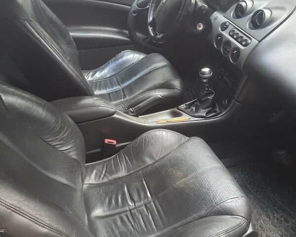 Серый Форд Кугар, объемом двигателя 2.5 л и пробегом 310 тыс. км за 3000 $, фото 1 на Automoto.ua