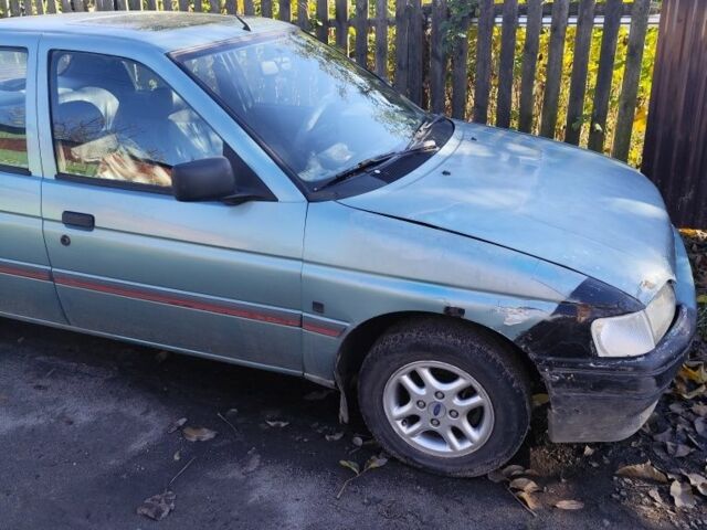 Зелений Форд Кугар, об'ємом двигуна 1.6 л та пробігом 69 тис. км за 665 $, фото 2 на Automoto.ua