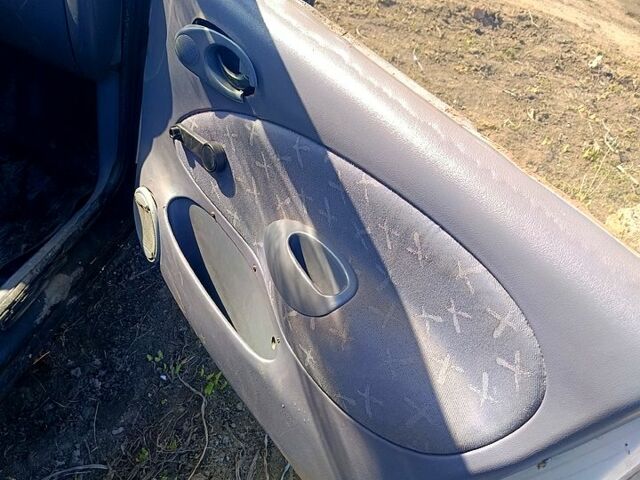 Белый Форд Курьер, объемом двигателя 1.4 л и пробегом 300 тыс. км за 300 $, фото 9 на Automoto.ua