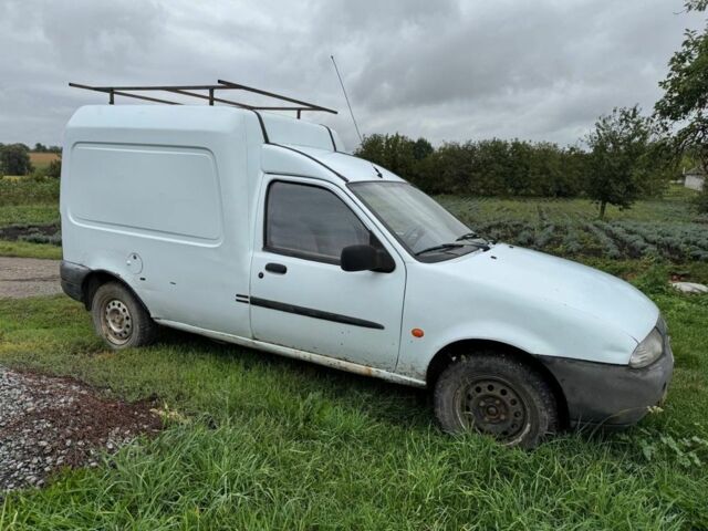 Белый Форд Курьер, объемом двигателя 1.8 л и пробегом 200 тыс. км за 650 $, фото 2 на Automoto.ua