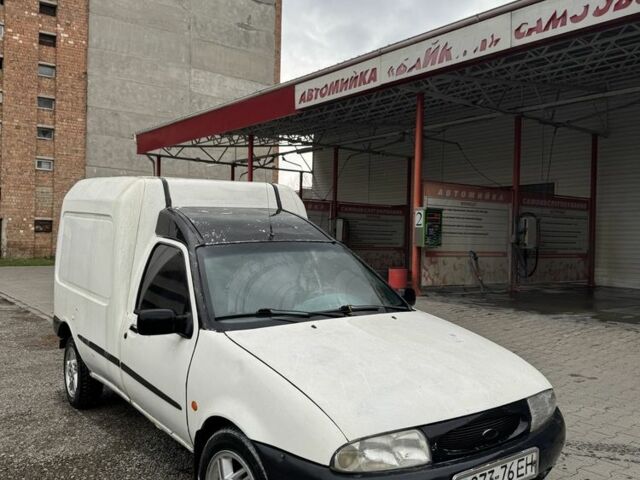 Білий Форд Кур'єр, об'ємом двигуна 1.8 л та пробігом 193 тис. км за 643 $, фото 2 на Automoto.ua