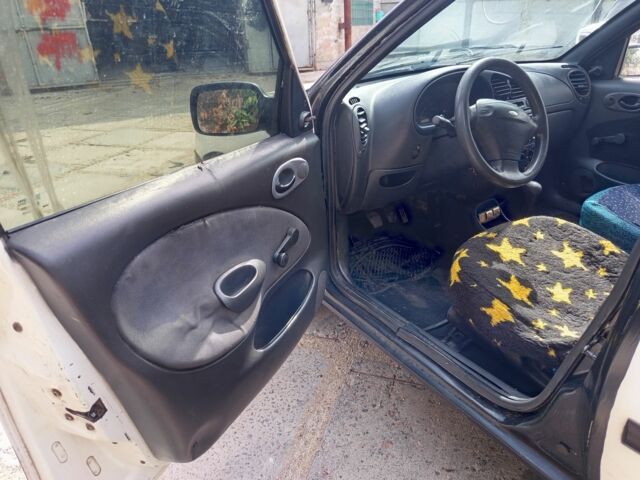 Білий Форд Кур'єр, об'ємом двигуна 1.8 л та пробігом 234 тис. км за 850 $, фото 8 на Automoto.ua