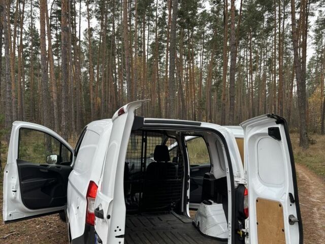 Білий Форд Кур'єр, об'ємом двигуна 1.5 л та пробігом 3 тис. км за 7500 $, фото 7 на Automoto.ua