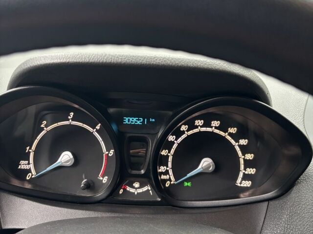 Білий Форд Кур'єр, об'ємом двигуна 1.5 л та пробігом 3 тис. км за 7500 $, фото 5 на Automoto.ua