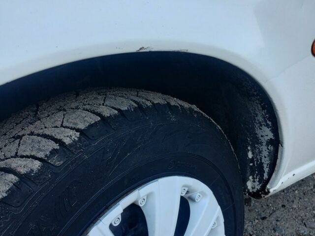 Белый Форд Курьер, объемом двигателя 1.3 л и пробегом 115 тыс. км за 1388 $, фото 5 на Automoto.ua