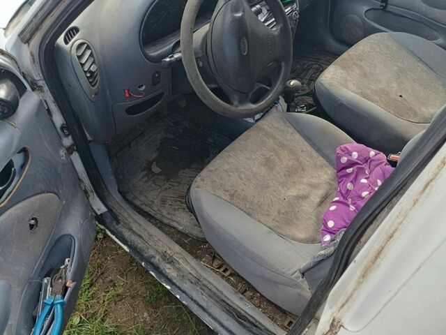 Белый Форд Курьер, объемом двигателя 0 л и пробегом 1 тыс. км за 550 $, фото 3 на Automoto.ua